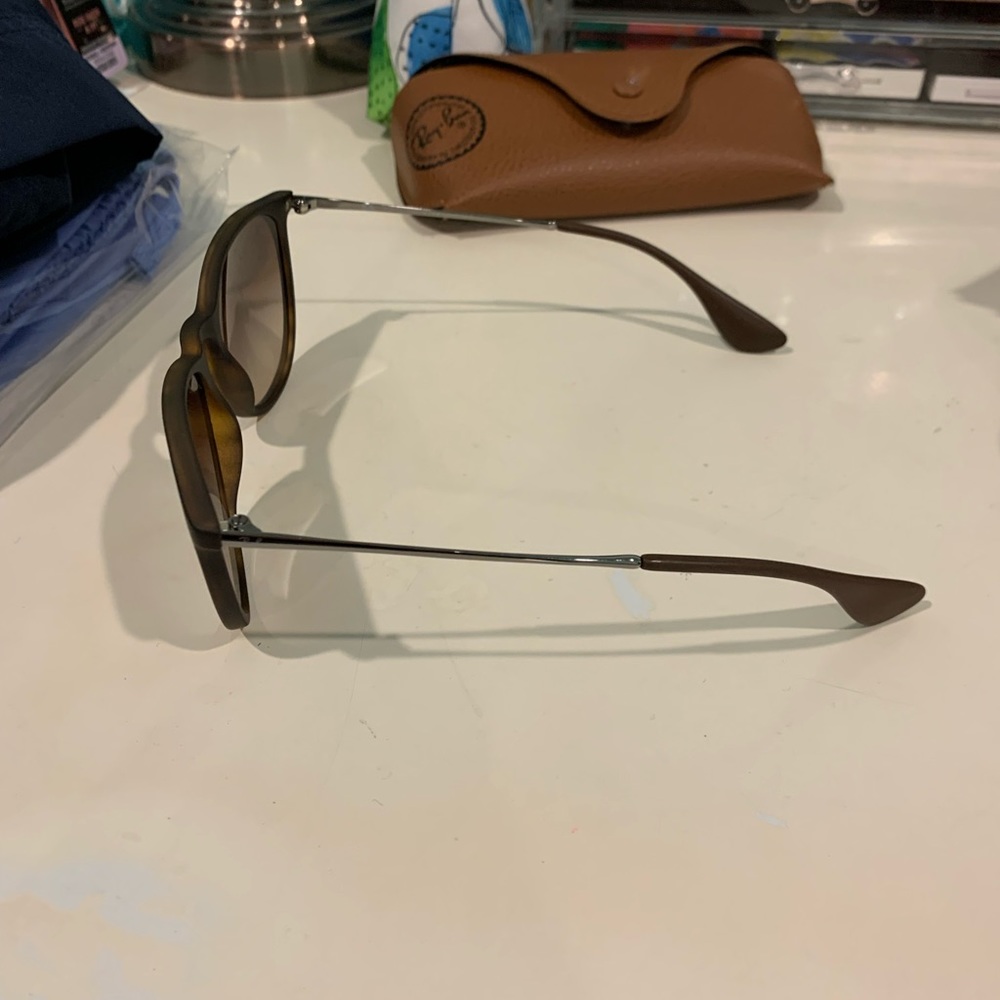 Ray Bans - Picture 6 of 8